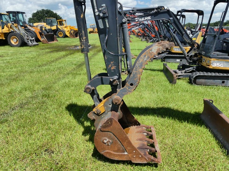 deere-60g-image-10