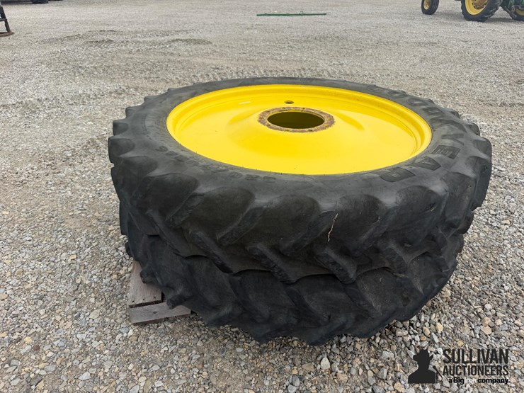 320/90r46-tires-&-rims-image-9