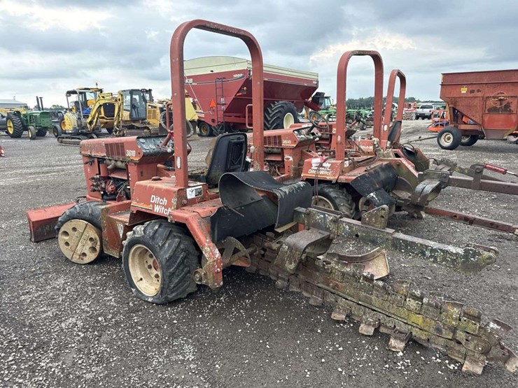 ditch-witch-3610-image-2