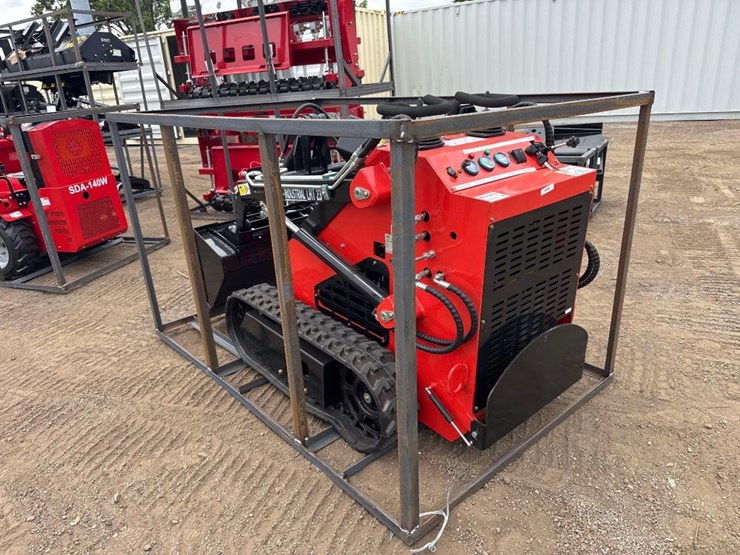 new-agt-industrial-co-mini-stand-on-skidloader-model-lrt23-image-7