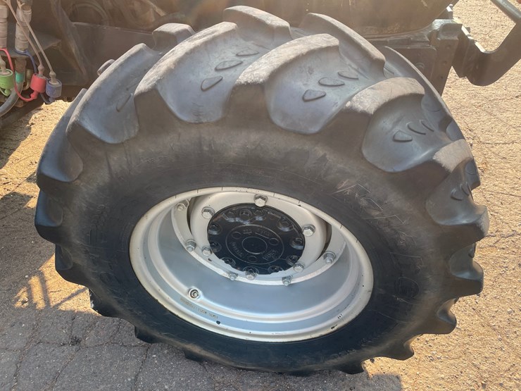 2019-case-ih-farmall-75a-image-39