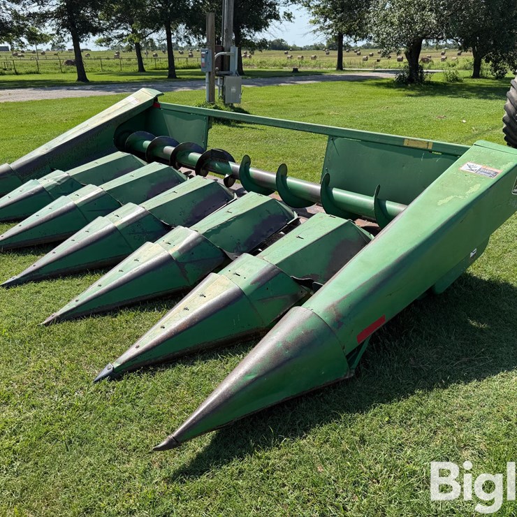 JOHN DEERE 643