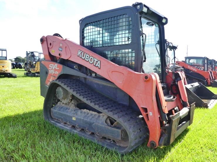kubota-svl95-2s-image-2