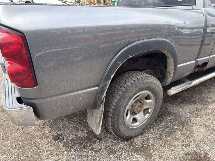 2007-dodge-2500-image-23