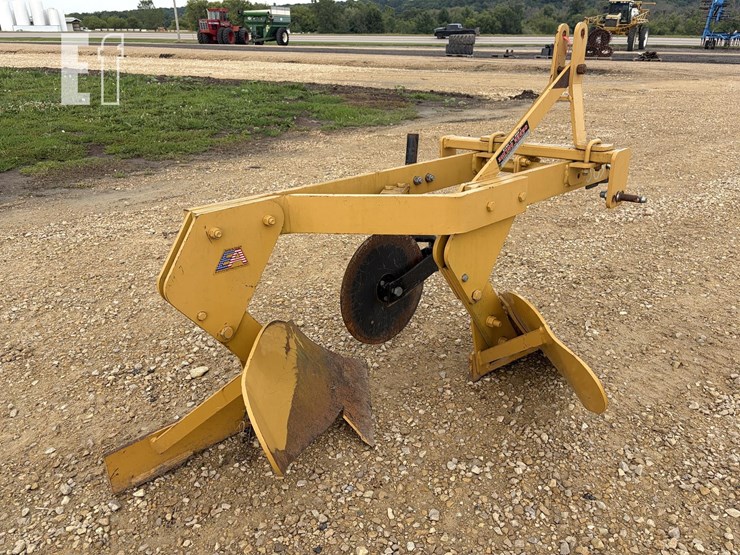 plow-2-bottom-885-image-3