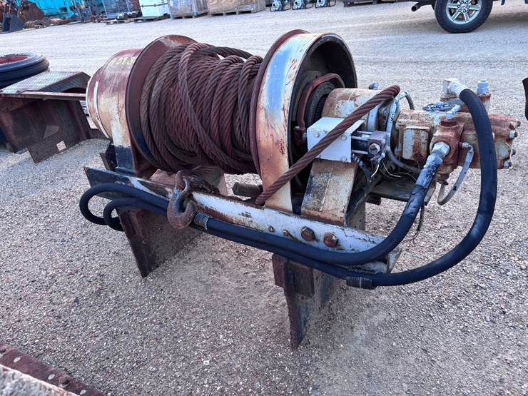 #3502-•-heavy-duty-winch-image-2