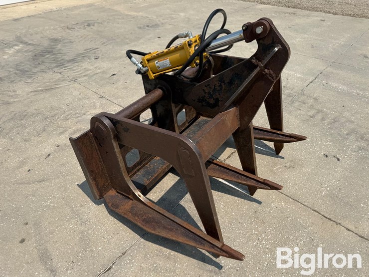 shop-built-skid-steer-grapple-image-3