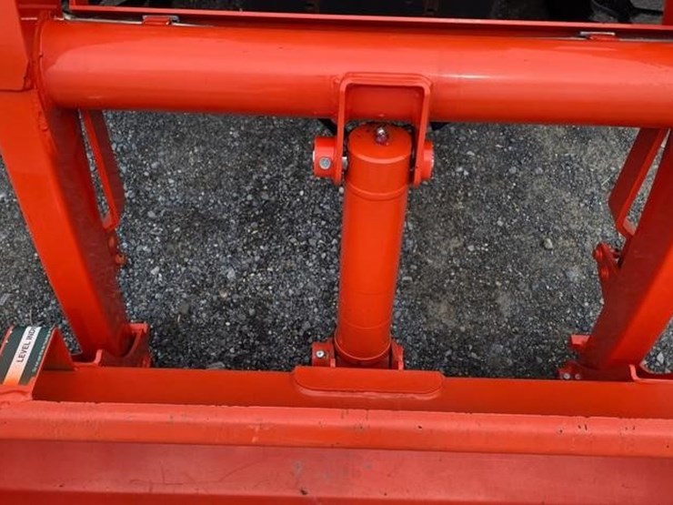 kubota-bx2370-image-28