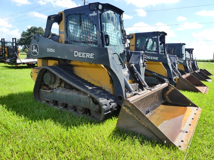 2023-deere-325g-image-2