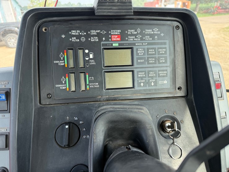 case-ih-7130-image-43