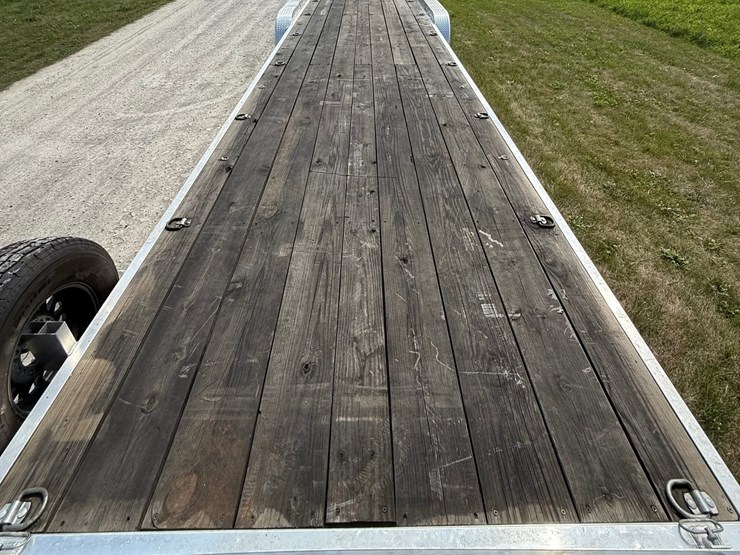 #406-•-2022-wolverine-aluminum-flatbed-trailer(has-wi-title)(helenville,-wi)-image-5
