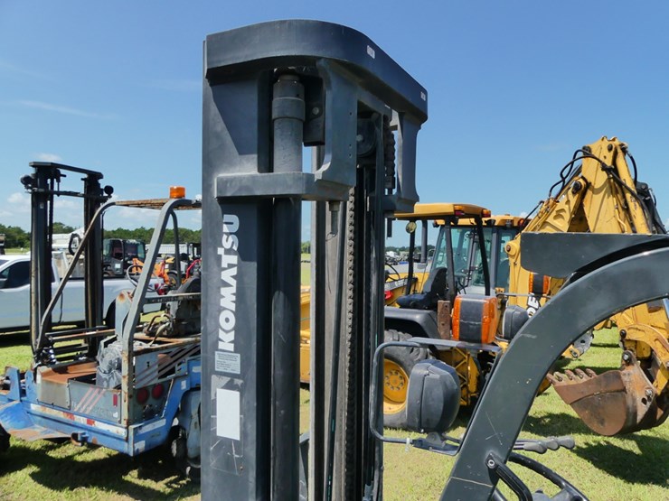 kamatsu-fg-35bcs-8--lp-warehouse-forklift-image-5