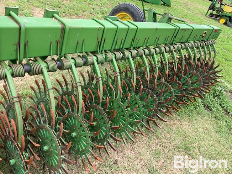 john-deere-400-image-16