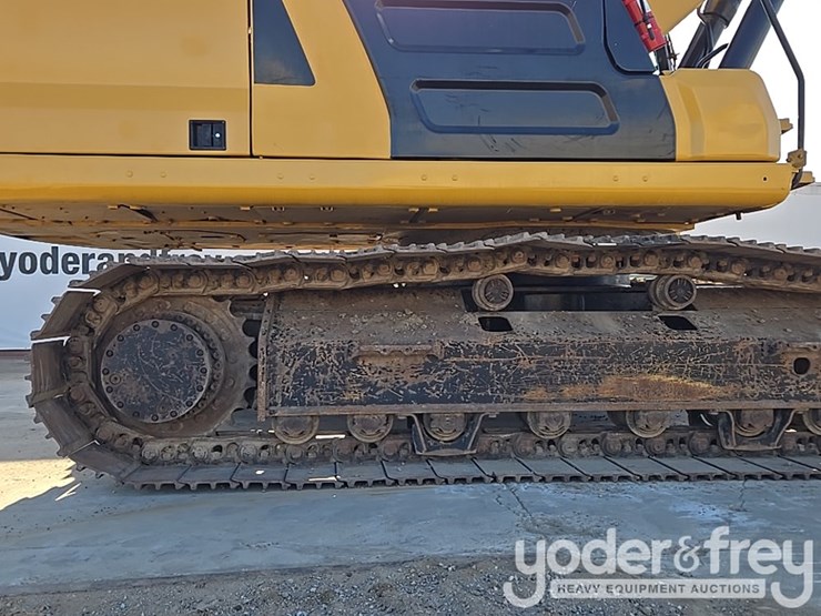 2019-caterpillar-336-image-16