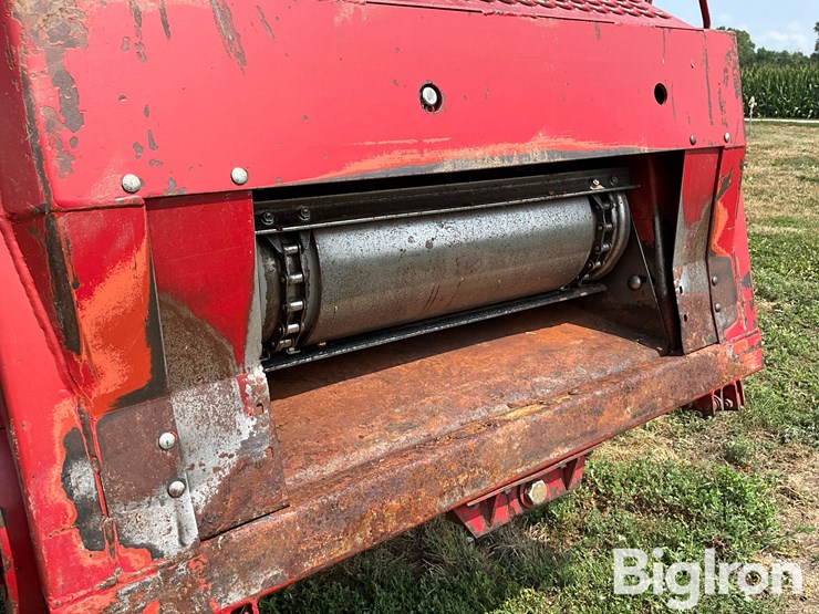 2000-case-ih-2366-image-15