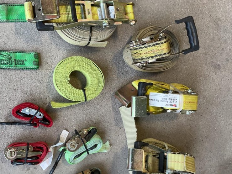 assorted-ratchet-straps-image-11