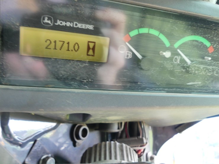 deere-317g-image-19