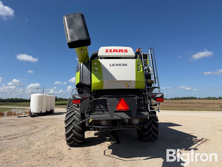 2022-claas-lexion-8600-image-6