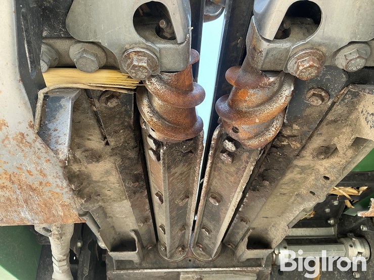 john-deere-s770-image-12