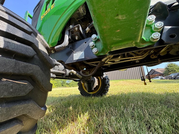 2014-john-deere-1023e-image-9