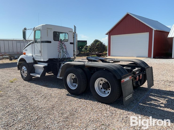 1999-kenworth-t800-image-7