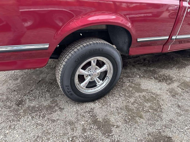 1995-ford-f150-image-8