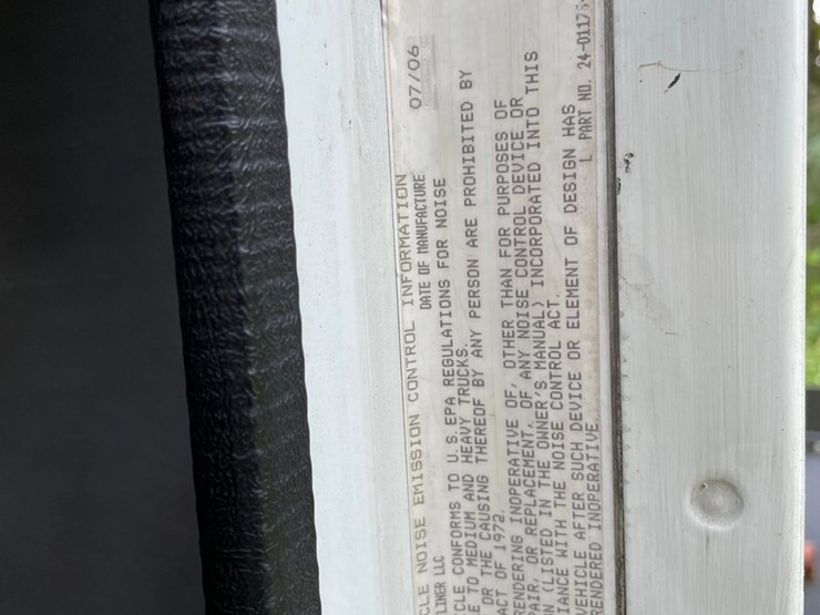 2007-caterpillar-c15-image-45