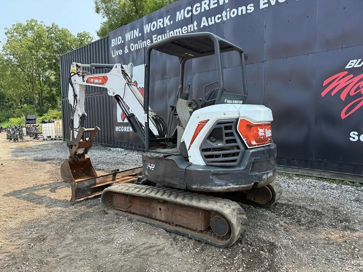 2021-bobcat-e42-image-2