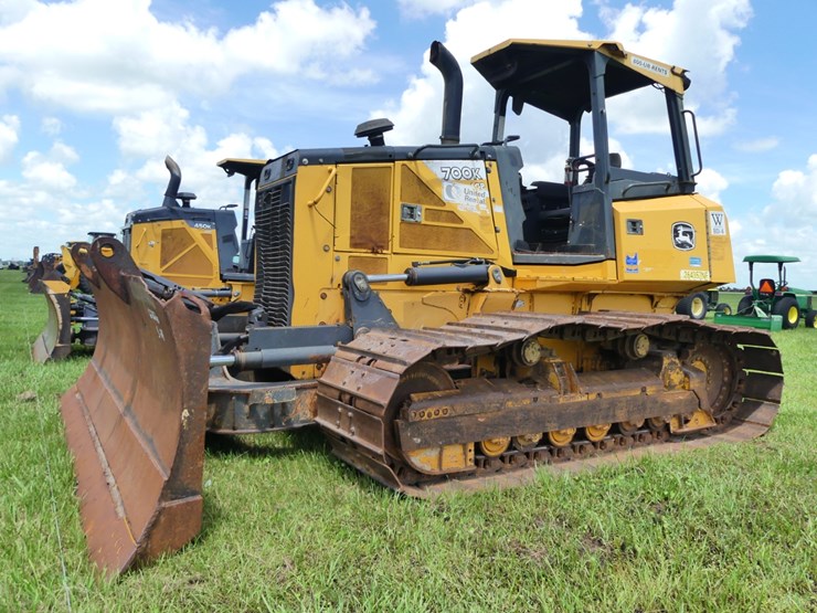 2014-deere-700k-lgp-image-1
