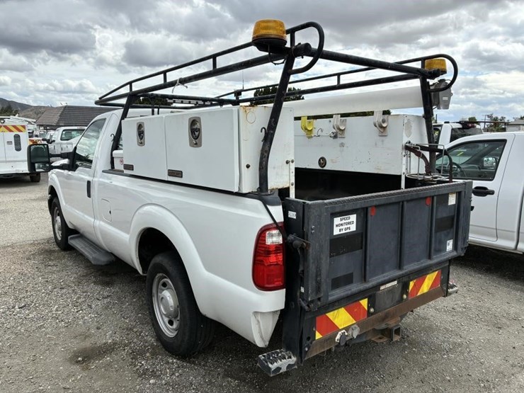 2012-ford-f350-sd-image-4