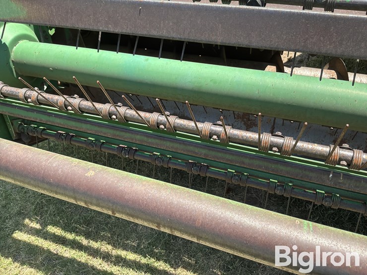 1990-john-deere-1600a-image-13