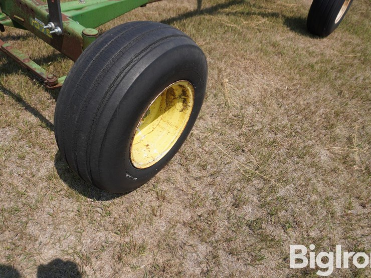 john-deere-1075-image-20
