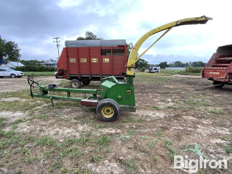 john-deere-3960-image-8