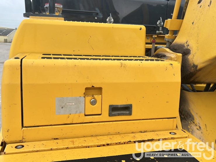 2018-komatsu-pc490-lc-11-image-13