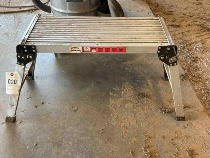 aluminum-folding-platform-image-1