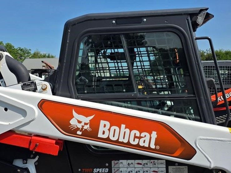 2020-bobcat-s76-image-13