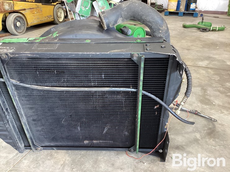 john-deere-4240-image-12