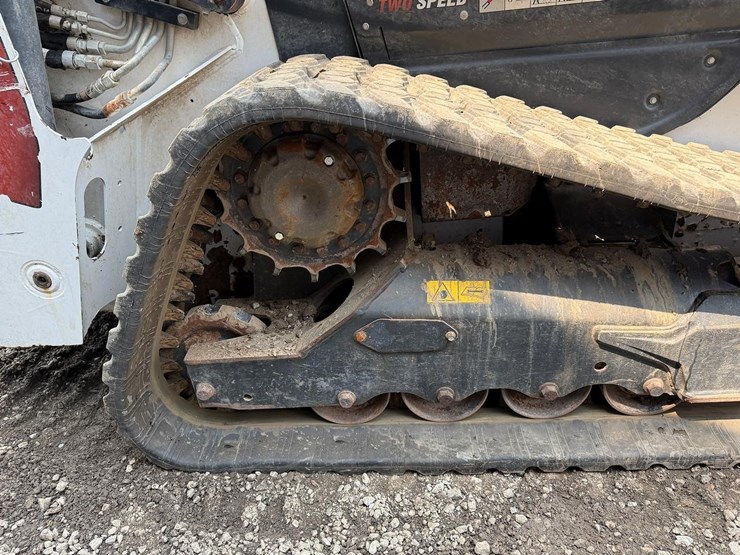 2025-bobcat-t66-image-13