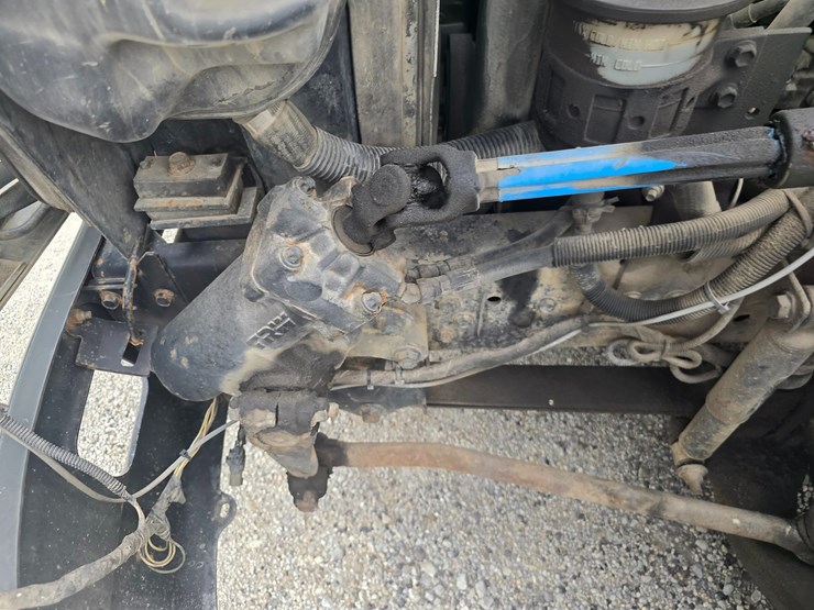 2006-international-durastar-4300-image-25