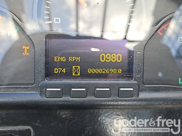2018-genie-gth636-image-28