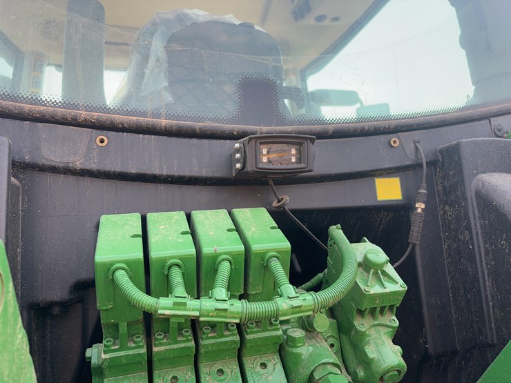 2020-john-deere-6155r-image-30