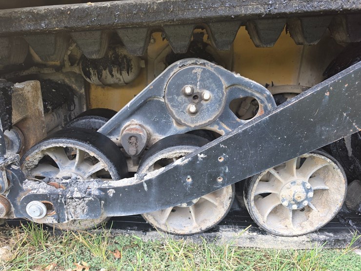 caterpillar-ap-1055f-image-60