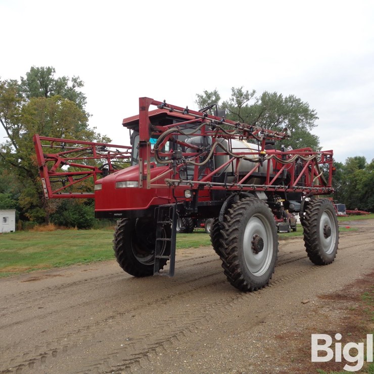 1999 Case IH Patriot 4260 Self- Propelled Sprayer