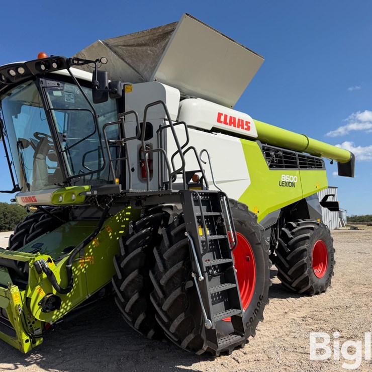 2022 CLAAS LEXION 8600
