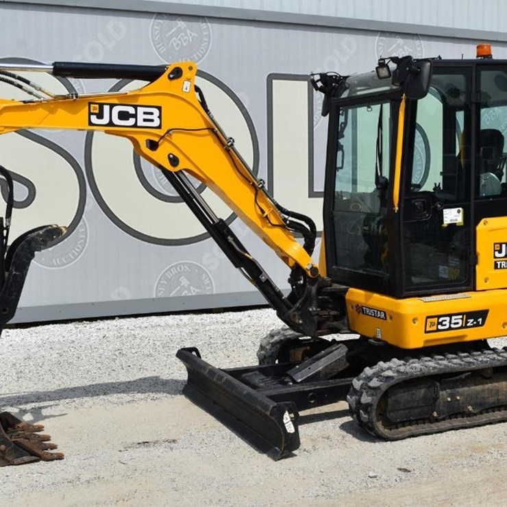 2024 JCB 35Z-1