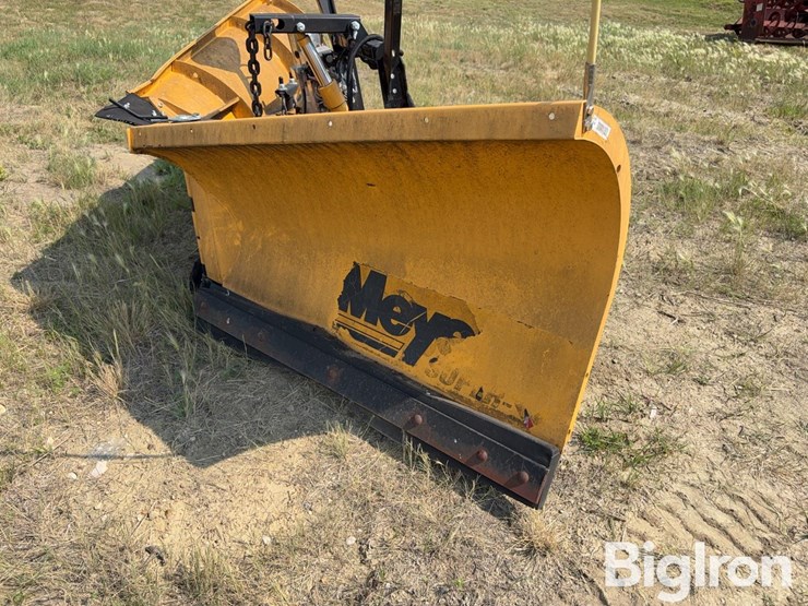 meyers-super-v-snowplow-image-10