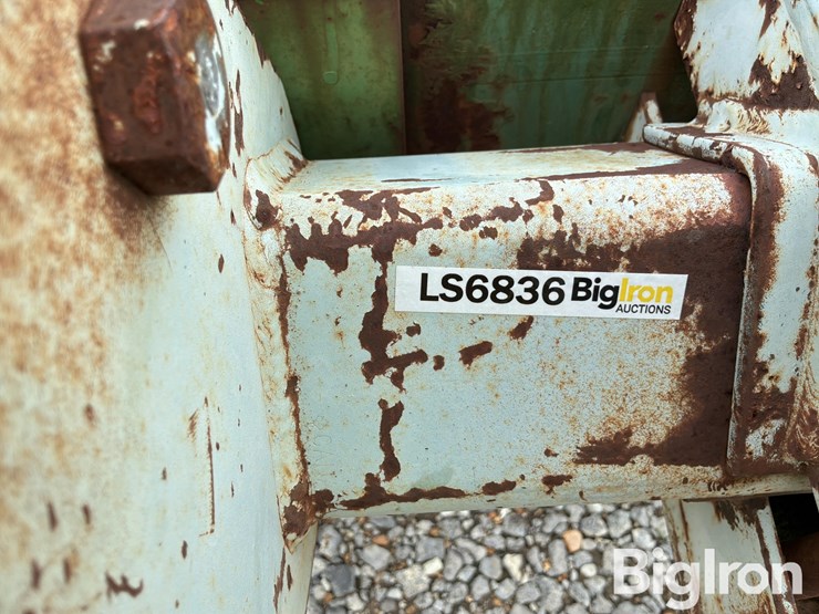 john-deere-885-image-19