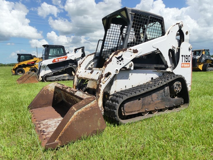 2006-bobcat-t190-image-1