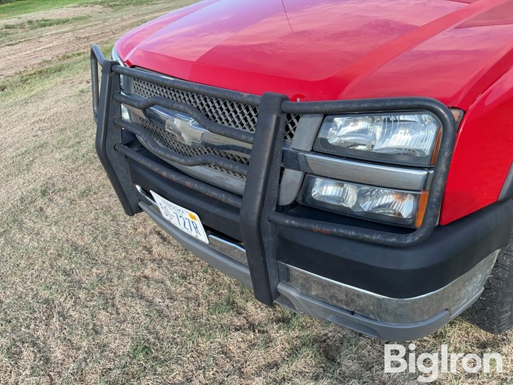 2003-chevrolet-2500hd-image-9