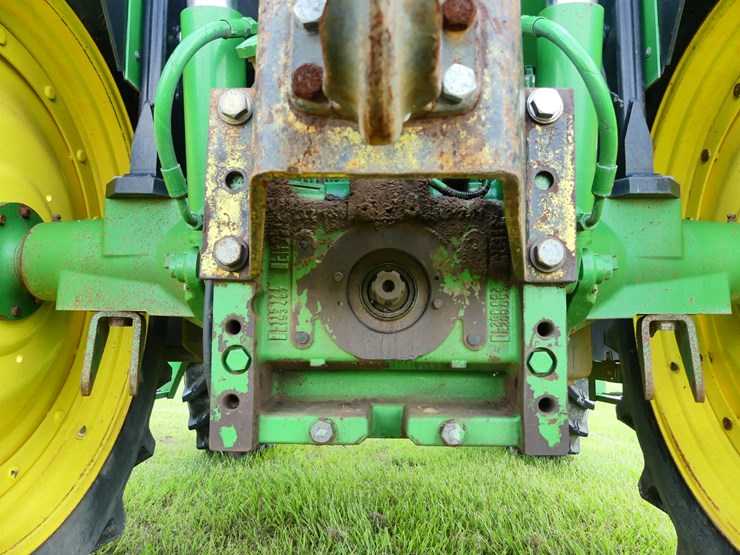 2019-john-deere-6120m-image-9